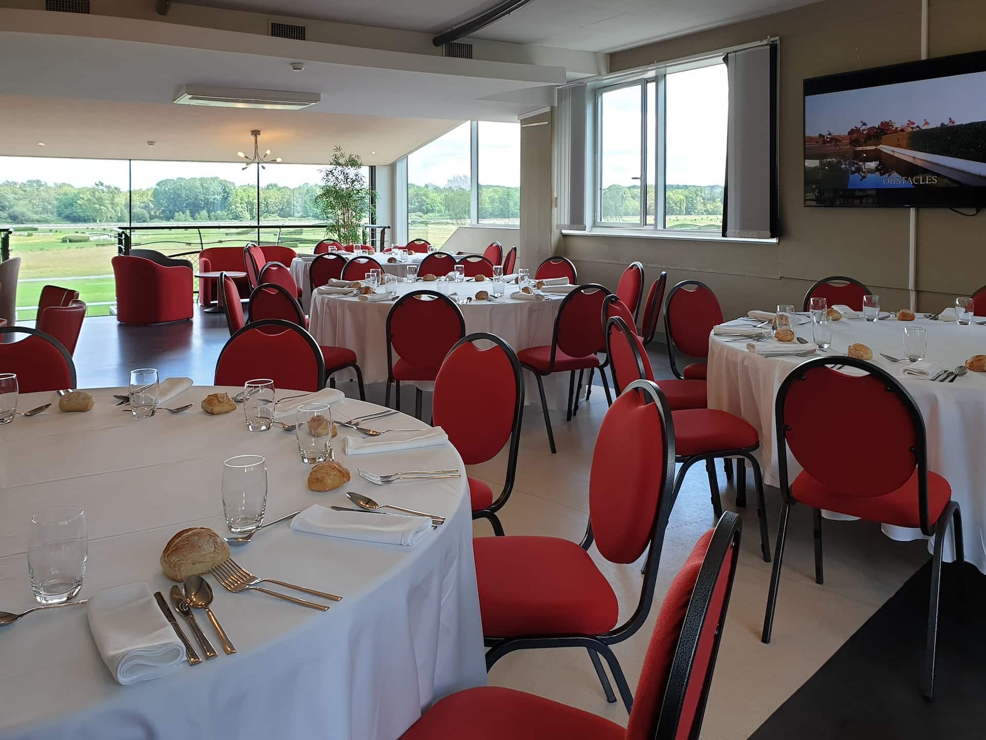 Salle a louer Pau Caddetou 20220624_122800_DxOVP